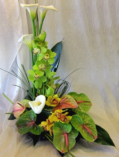 Contemporary Design Flower Arrangement